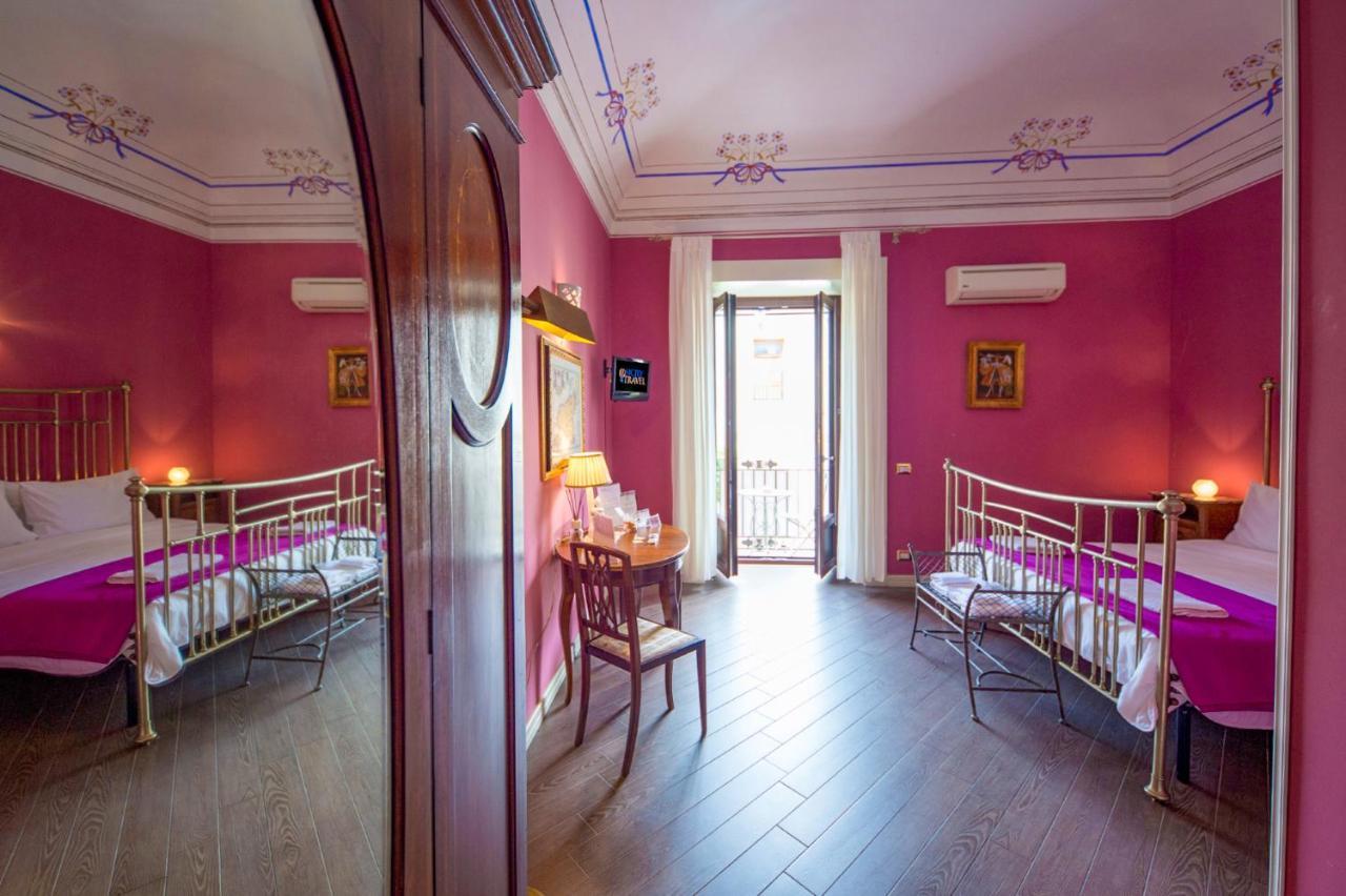 The Palace B&B And Apartments Санто-Стефано-ді-Камастра Екстер'єр фото